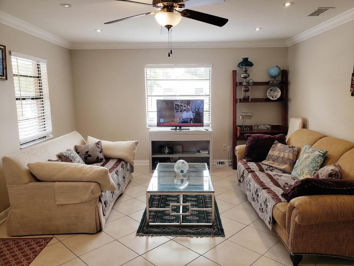 Ocean Vacation Breeze Villa Lantana Luaran gambar