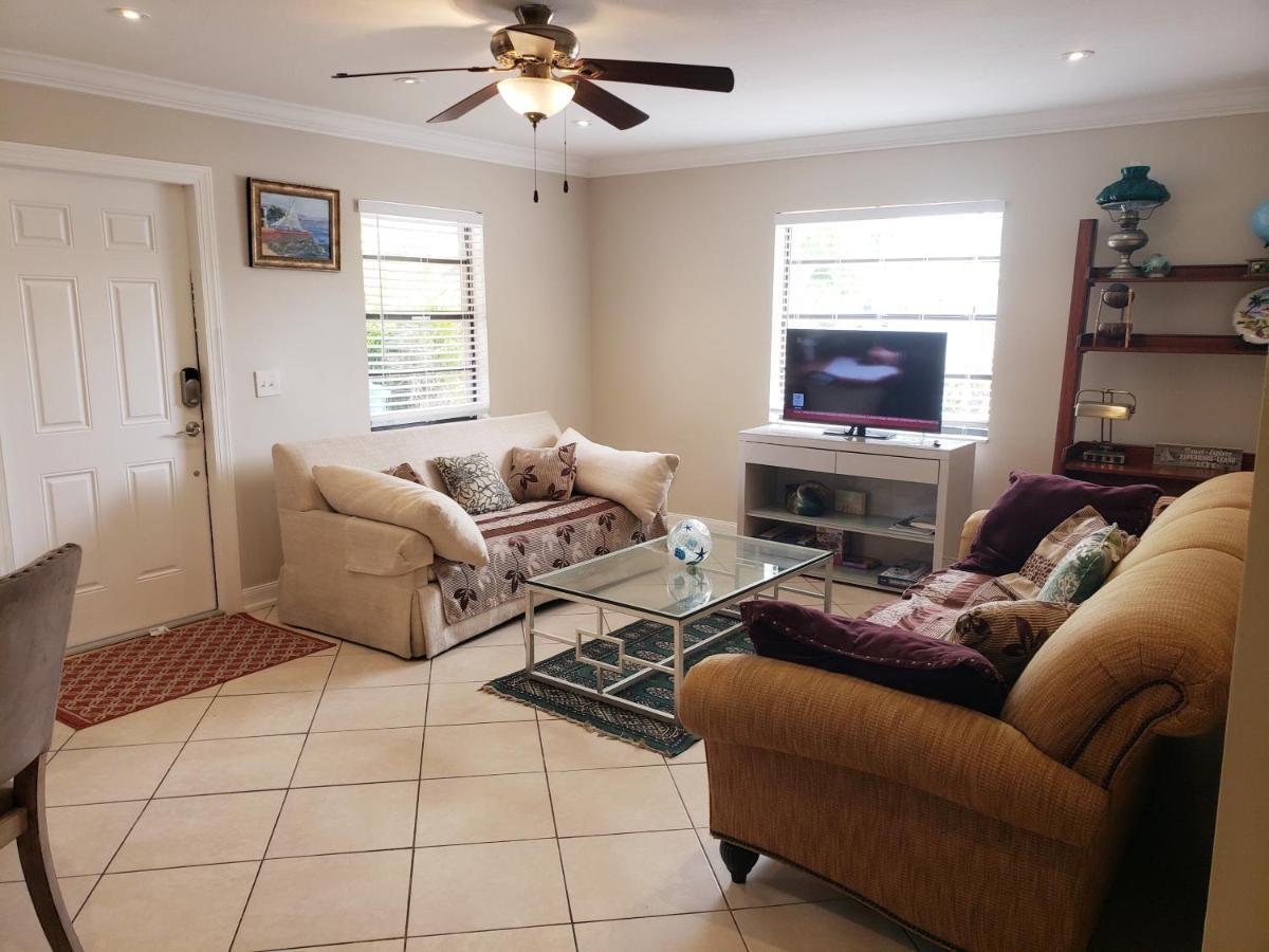 Ocean Vacation Breeze Villa Lantana Luaran gambar